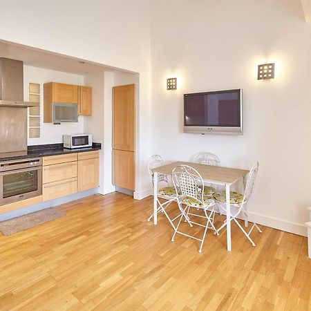Host & Stay - Penthouse Pad Scarborough Esterno foto