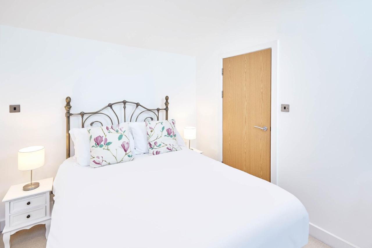 Host & Stay - Penthouse Pad Scarborough Esterno foto